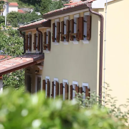 Stancija Kovacici Bed & Breakfast 4*