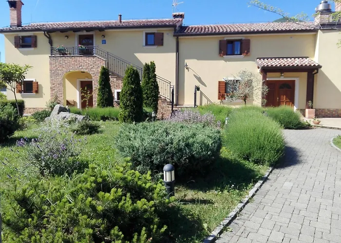 Bed and breakfast Stancija Kovacici 4*