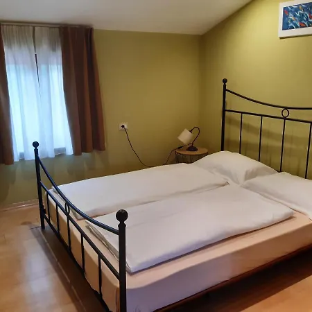 Stancija Kovacici Bed & Breakfast 4*