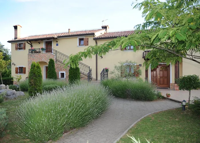 Stancija Kovacici 4*