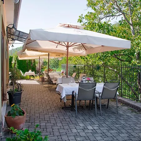 Stancija Kovacici Couette-café Opatija